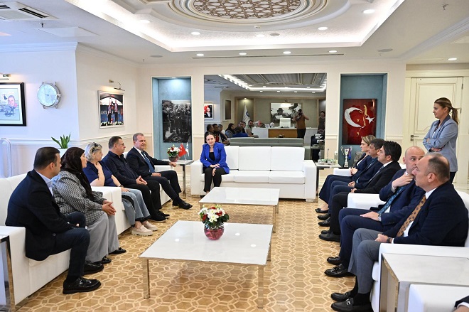 Türkiye Belediyeler Birliği (TBB) Başkan Vekili ve Mersin Büyükşehir Belediye
