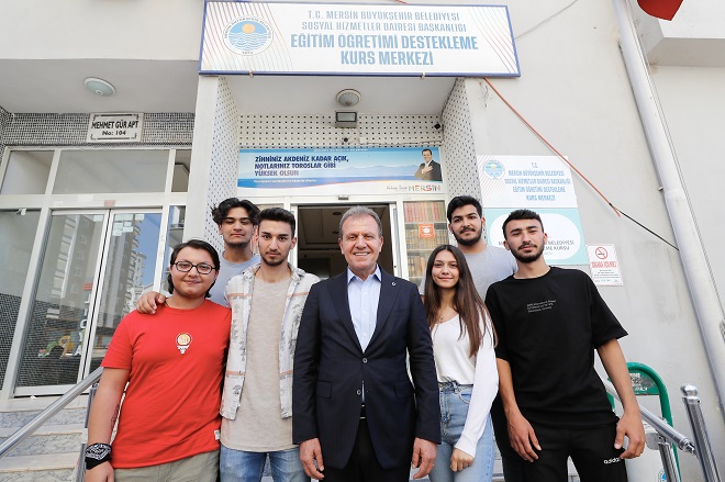 Üniversite Araştırmaları Laboratuvarı’nın (ÜniAr) her yıl kamuoyuna sunduğu ‘2025 Öğrenci