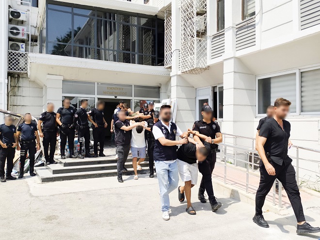 Mersin’de Akraba Dehşeti: 2 ölü
