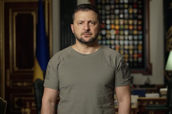 Ukrayna Cumhurbaşkanı Volodimir Zelenski, Rusya’nın tüm cephe boyunca sivilleri hedef