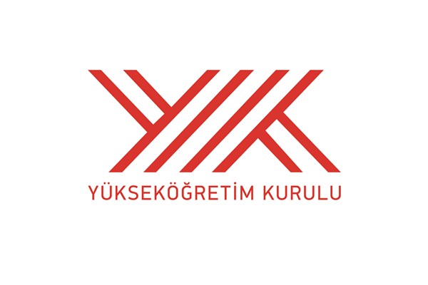 Yükseköğretim Kurulu (YÖK) Başkanı Erol Özvar, “sahte diplomaya sahip 400