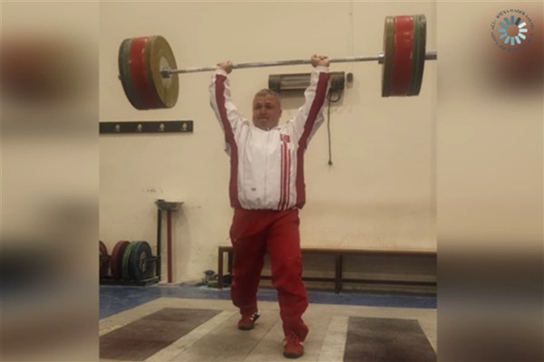 Mehmet Bayer, 12 Haziran (Hibya) – Kariyerinde, dünya ve Avrupa