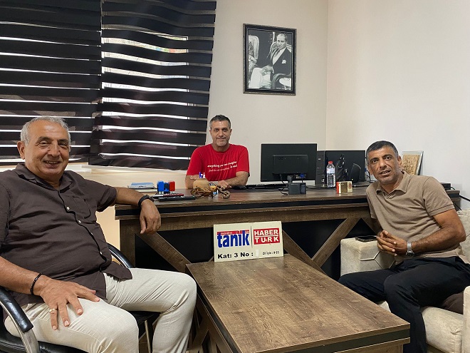 Eğitimci Naci Durmaz’dan Tanık Haber’e ziyaret… Geçtiğimiz günlerde 40 yıllık