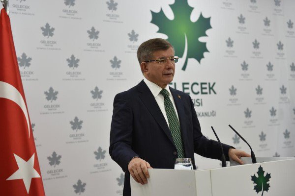 Gelecek Partisi Genel Başkanı Ahmet Davutoğlu, Kütahya’da meydana gelen depremin