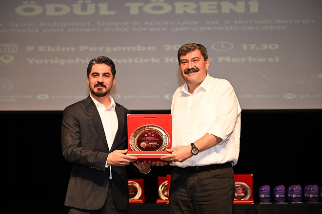 Toroslar Belediye Başkanı Abdurrahman Yıldız’ın spora ve gençliğe verdiği destek