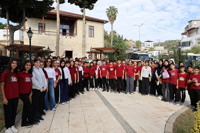 “Her Öğrencimiz Bu Müzeyi Görmeli” Toroslar Belediye Başkanı Abdurrahman Yıldız,