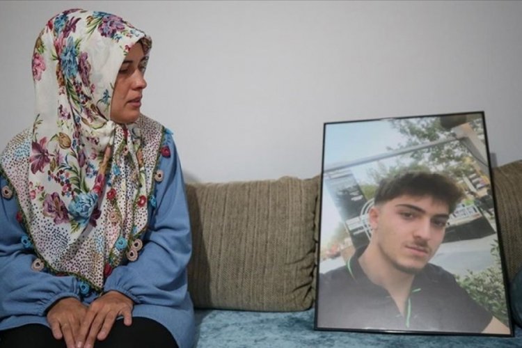 BURSA’nın Nilüfer ilçesinde 19 yaşındaki Ensar Alakaz, arkadaşlarıyla halı saha