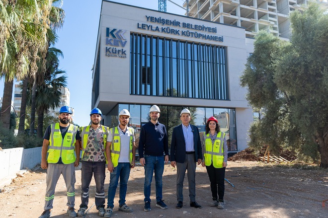 Mersin Yenişehir Belediye Başkanı Abdullah Özyiğit, inşaatında sona yaklaşılan Yenişehir