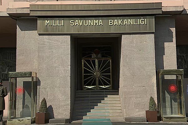 Milli Savunma Bakanlığı (MSB), Gürcistan arama kurtarma ekiplerinin saat 17.00’de