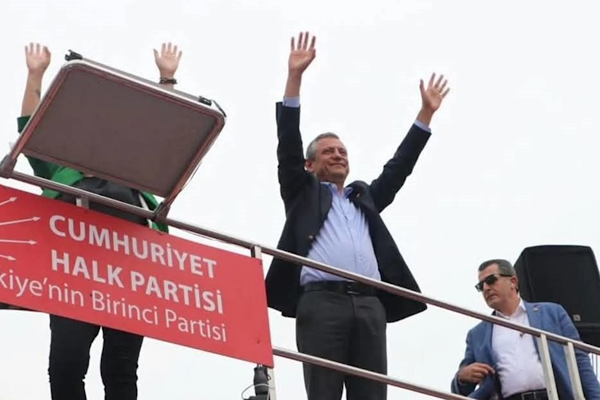 Cumhuriyet Halk Partisi’nin (CHP) 39. Olağan Kurultayında Genel Başkan Özgür