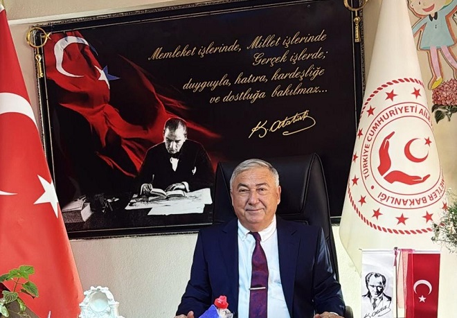 20 Kasım Dünya Çocuk Hakları Günü dolayısıyla açıklama yapan Mersin