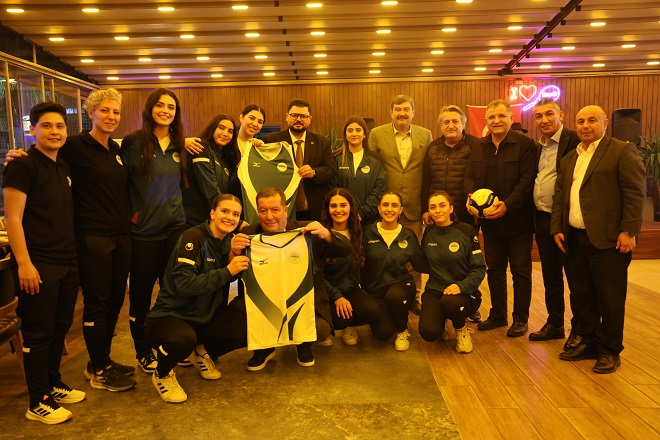 Toroslar Belediyesi Spor Kulübü için düzenlenen dayanışma gecesi, iş dünyasından