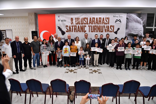 Mersin Büyükşehir Belediyesi tarafından, Türkiye Satranç Federasyonu iş birliği ile