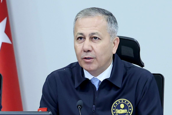 İçişleri Bakanı Ali Yerlikaya, jandarma ekiplerince 17 ilde son 2