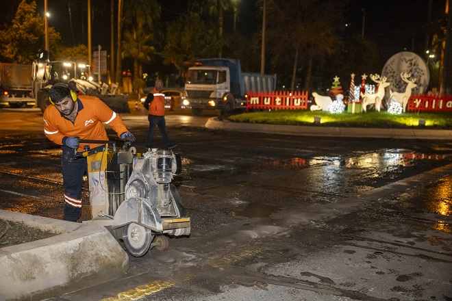 Mersin Büyükşehir Belediyesi, Mersin’de ulaşım konforunu artırmak ve yol güvenliğini