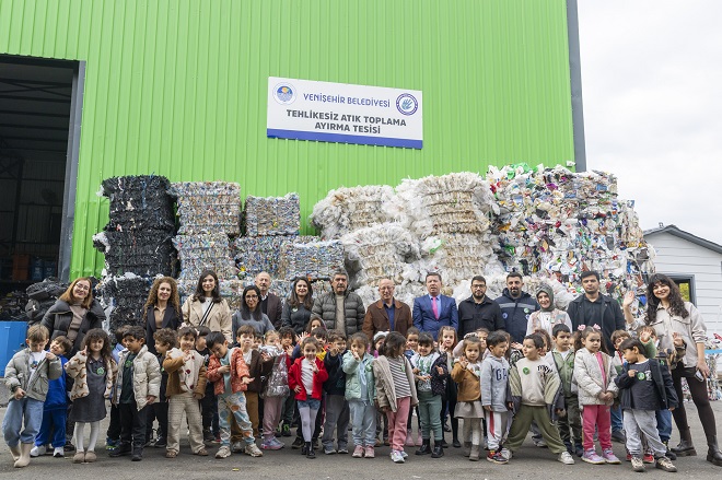 Mersin Yenişehir Belediyesi, küçük yaştan itibaren çevre bilinci oluşturmak için
