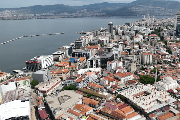 İzmir Planlama Ajansı’nın (İZPA) “Mercek İzmir” araştırmasına göre İzmir, konut