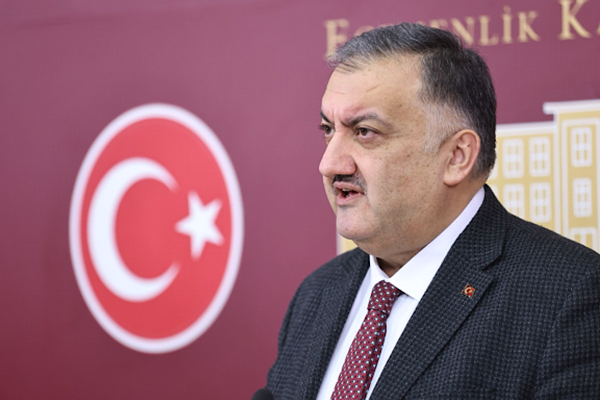 Demokrasi ve Atılım Partisi (DEVA Partisi)Genel Başkan Yardımcısı ve İstanbul