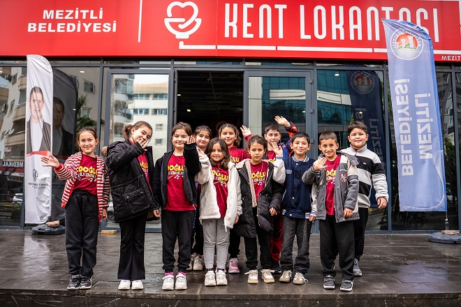 MERSİN-Mezitli Belediyesi tarafından sosyal belediyecilik anlayışıyla hayata geçirilen Kent Lokantası,