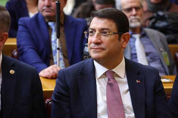 DEVA Partisi Ankara Milletvekili İdris Şahin, MHP Genel Başkanı Devlet