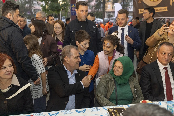 Türkiye Belediyeler Birliği (TBB) Başkan Vekili ve Mersin Büyükşehir Belediye