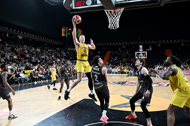 CARETTALAR, ALİAĞA PETKİM SPOR’U 104-103 MAĞLUP ETTİ