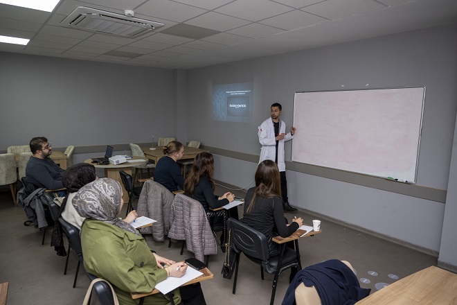 Mersin Büyükşehir Belediyesi Sosyal Hizmetler Dairesi Başkanlığı bünyesinde hizmet veren