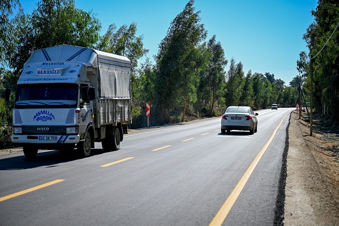 MERSİN BÜYÜKŞEHİR KARABUCAK CADDESİ’Nİ YENİLEREYEREK GÜVENLİ ULAŞIMI SAĞLADI