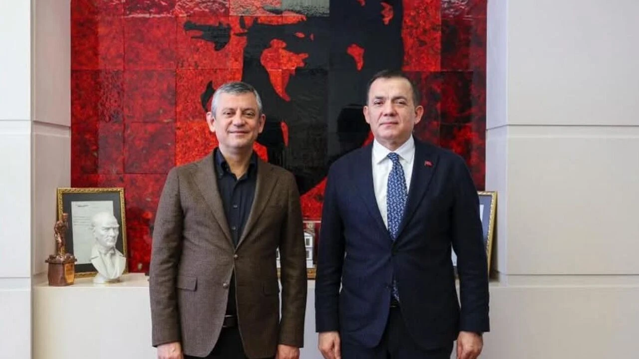 MERSİN- Yenişehir Belediye Başkanı Abdullah Özyiğit, CHP Genel Başkanı Özgür