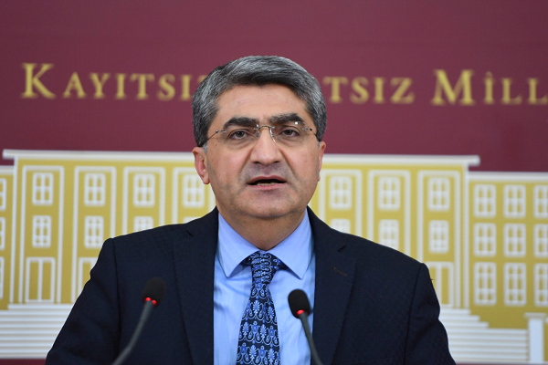DEVA Partisi Genel Başkan Yardımcısı ve Mersin Milletvekili Mehmet Emin