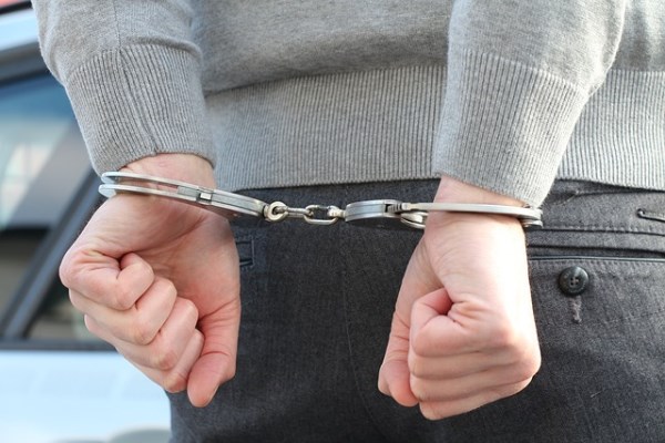 İçişleri Bakanlığı koordinesinde 27 ilde FETÖ’ye yönelik düzenlenen operasyonlarda 77