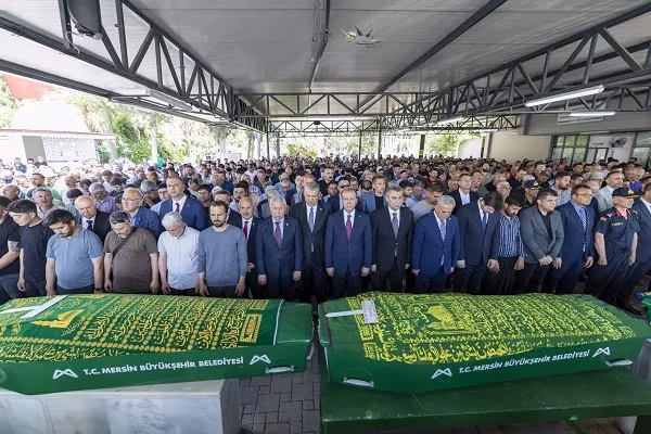 Katliam kurbanları son yolculuğuna uğurlandı