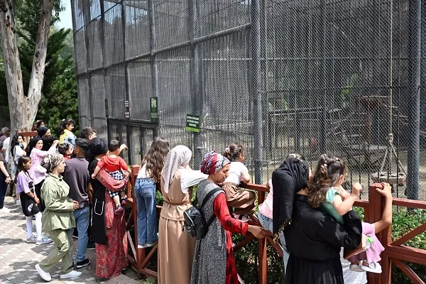 BÜYÜKŞEHİR’İN DOĞA PARKI’NA BAYRAMDA ZİYARETÇİ AKINI YAŞANDI