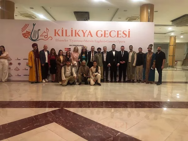 Mersin’de düzenlenen Kilikya gecesi yoğun katılımla ve büyük bir ilgiyle