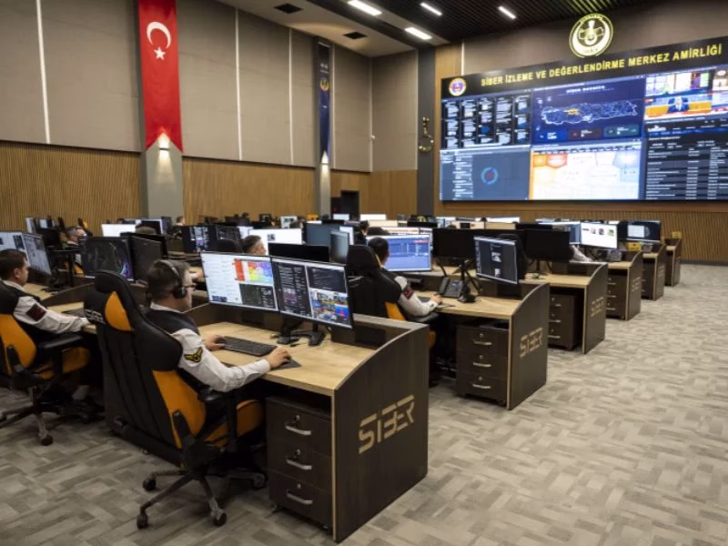 Jandarma’dan ailelere “Dijital Ayak İzi” uyarısı