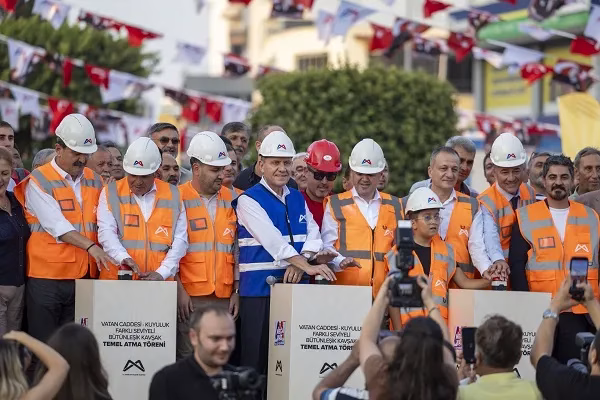 MERSİN’DE ULAŞIM BÜYÜKŞEHİR İLE ÇAĞ ATLIYOR