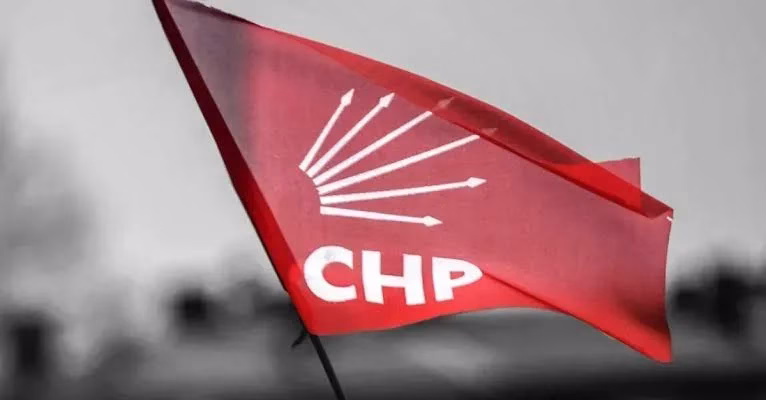 CHP etkinliğindeki “figüran” iddiasında soruşturma düğmesine basıldı