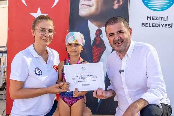 MEZİTLİ BELEDİYESİ YÜZME KURSLARINDA 5. DÖNEM TAMAMLANDI