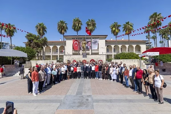 MERSİN’DE ZAFER COŞKUSU