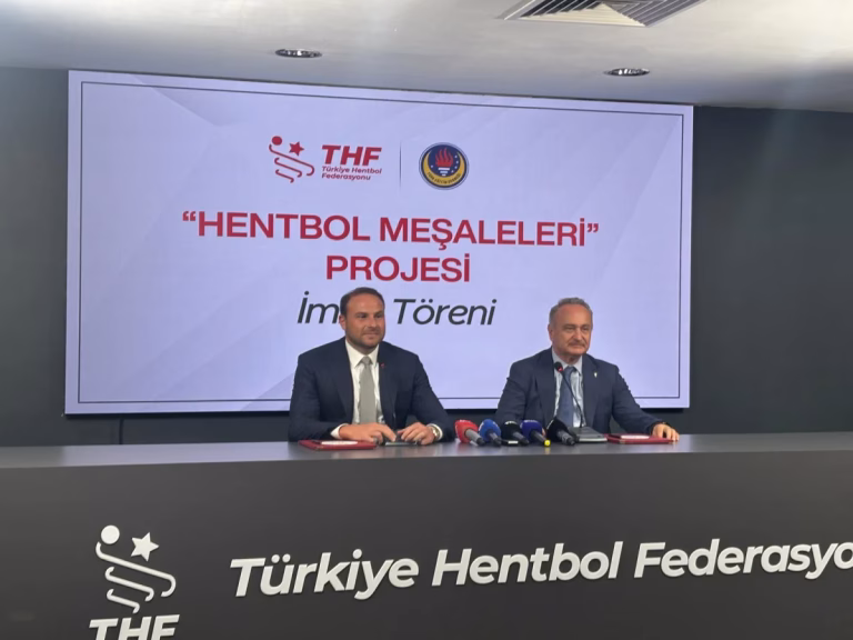 Hentbol Meşalesi Projesi ile genç sporculara hem eğitim hem spor desteği