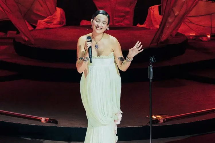 Melike Şahin’den unutulmaz gece