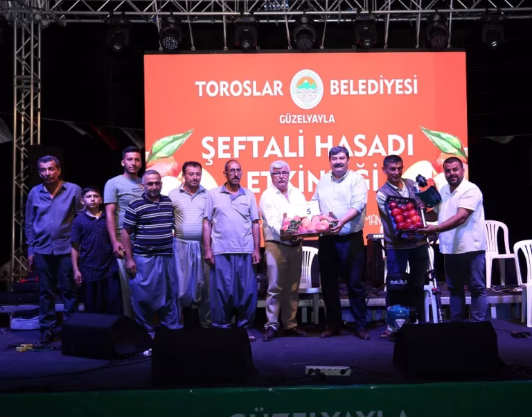 TOROSLAR’DA ŞEFTALİ HASADI HEYECANI