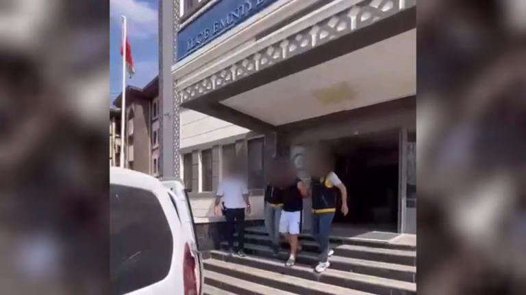 TARSUS’TA 4 AYRI DOSYADAN ARANAN ŞAHIS YAKALANDI