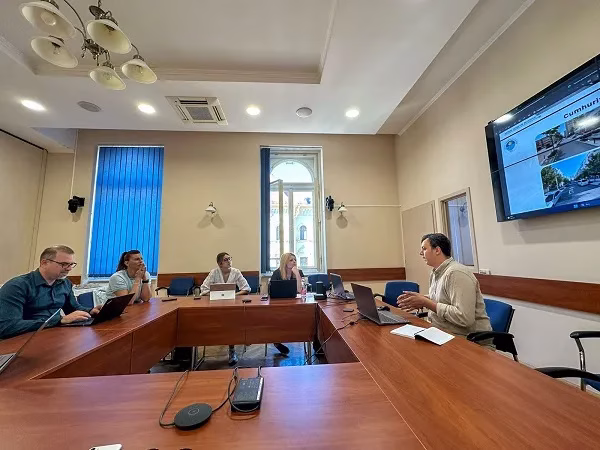 Yenişehir, Győr’ün “Yeşil Ulaşım” modelini inceledi