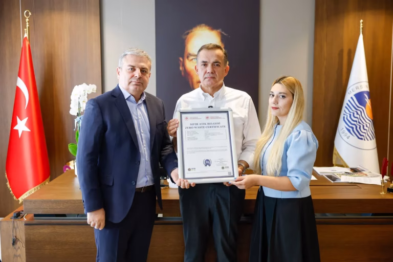 Yenişehir Belediyesi’ne ‘Mahalli İdareler için Sıfır Atık Belgesi’