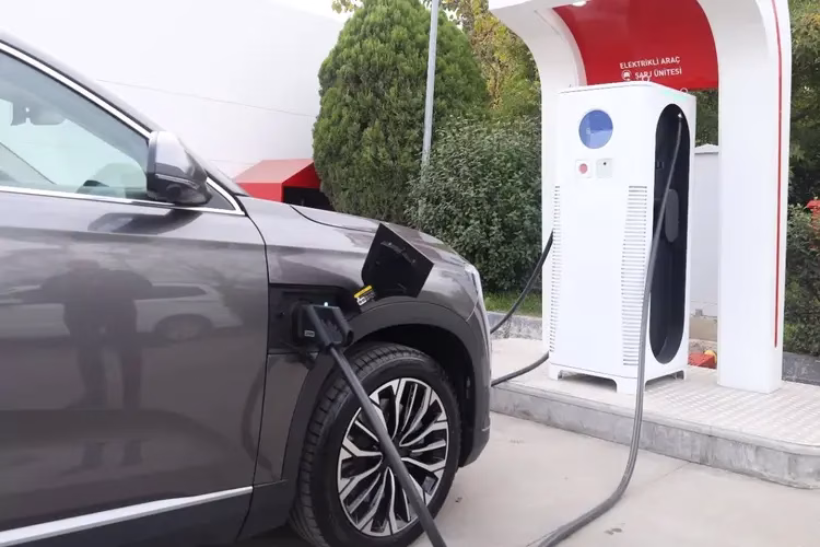 Elektrikli araçların evde şarj edilmesine yasak mı geldi?