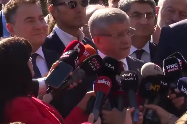 Davutoğlu’ndan ifade sonrası ilk açıklama: Türkiye’nin itibarı için