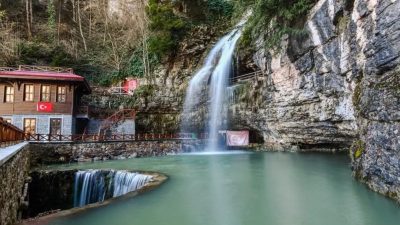 Trabzon Büyükşehir Belediyesi bünyesinde hizmet veren Atatürk Köşkü, Çal Mağarası,