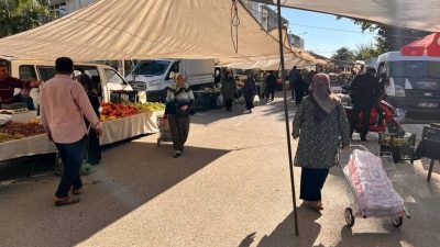 Adıyaman Belediyesi ile pazarcı esnafının iş birliğiyle Alitaşı Mahallesi’nde oluşturulan
