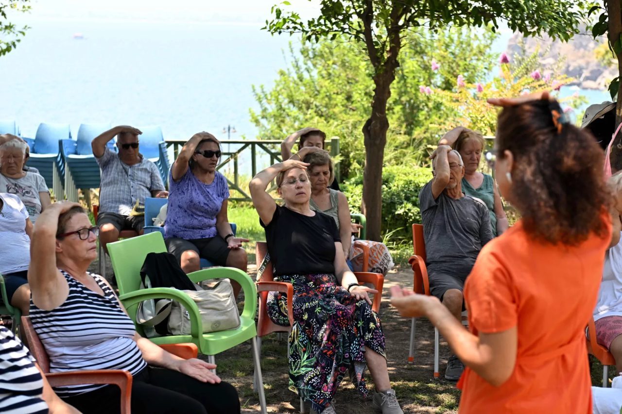 Antalya'da Muratpaşa Belediyesi’nin Parkinson hastalığının erken evresindeki bireylerin hareket kabiliyetlerini